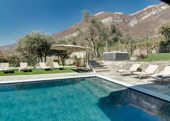 Ulivi By Curti Affitti Villa *