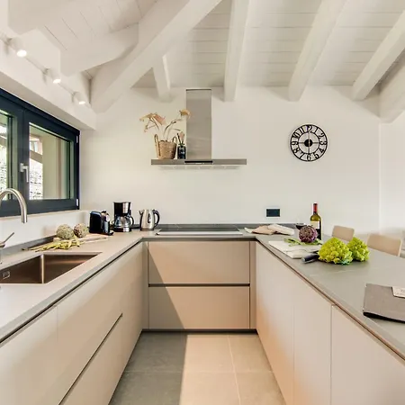 Villa Ulivi By Curti Affitti